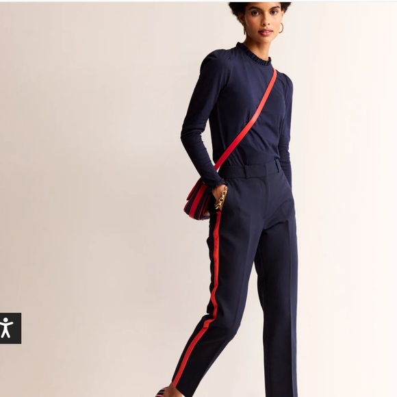 Boden Supersoft Frill Detail Top size 6 Navy Blue NWOT - Picture 3 of 15